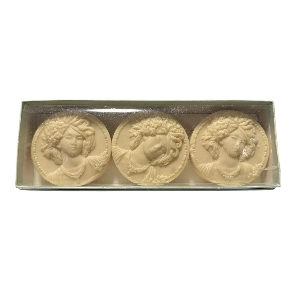 Saponificio Artigianale Fiorentino Arte of Profums vintage‎ box of 3 soaps NOS
